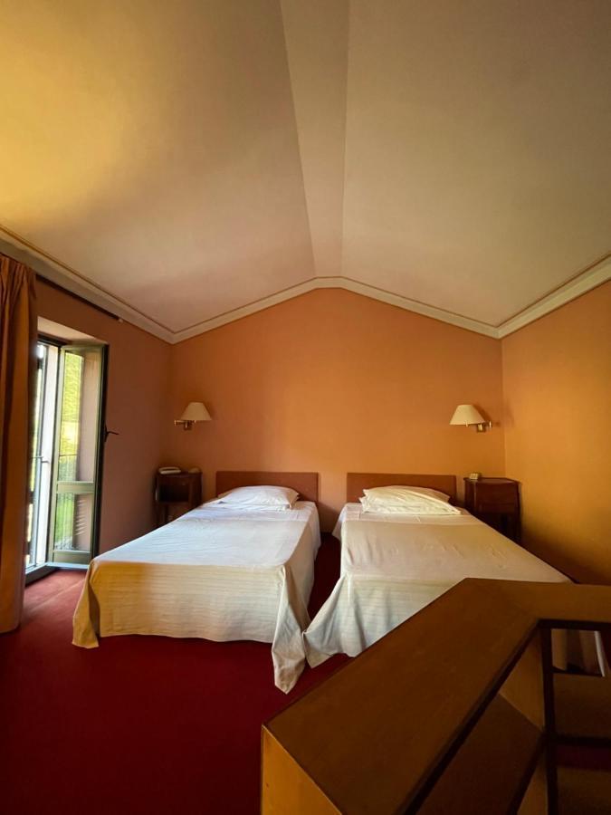 Hotel Gattapone Spoleto Buitenkant foto