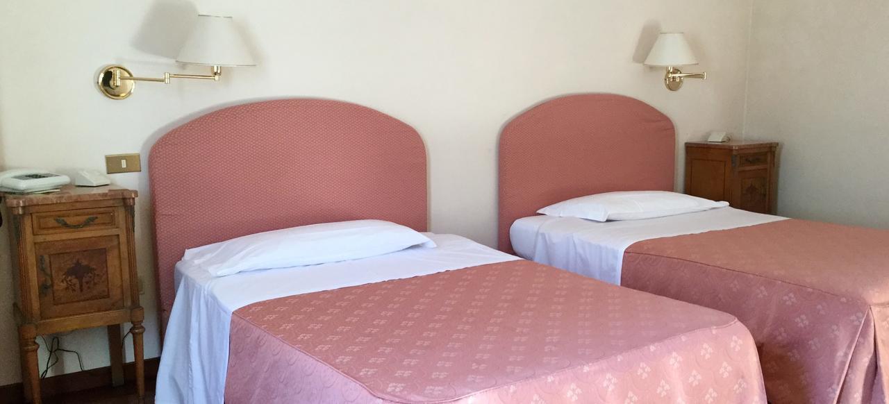Hotel Gattapone Spoleto Buitenkant foto