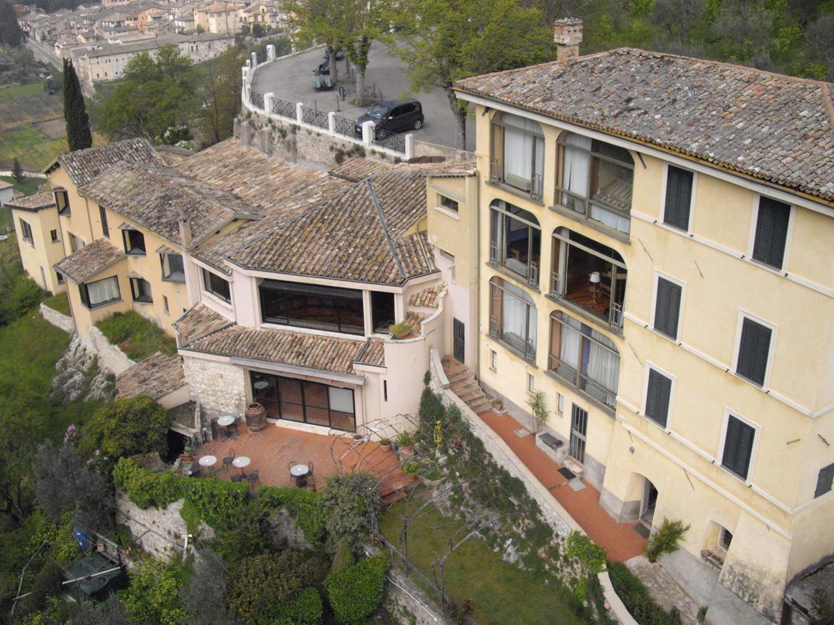 Hotel Gattapone Spoleto Buitenkant foto